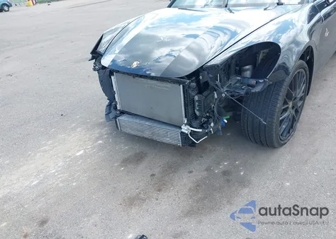 2018 Porsche Panamera 4 из США, поврежденный, VIN WP0AA2A77JL100086